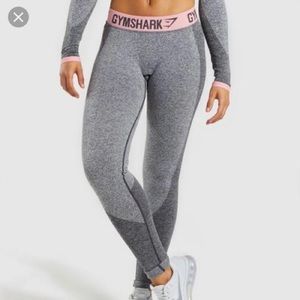Gymshark flex leggings - charcoal/ peach